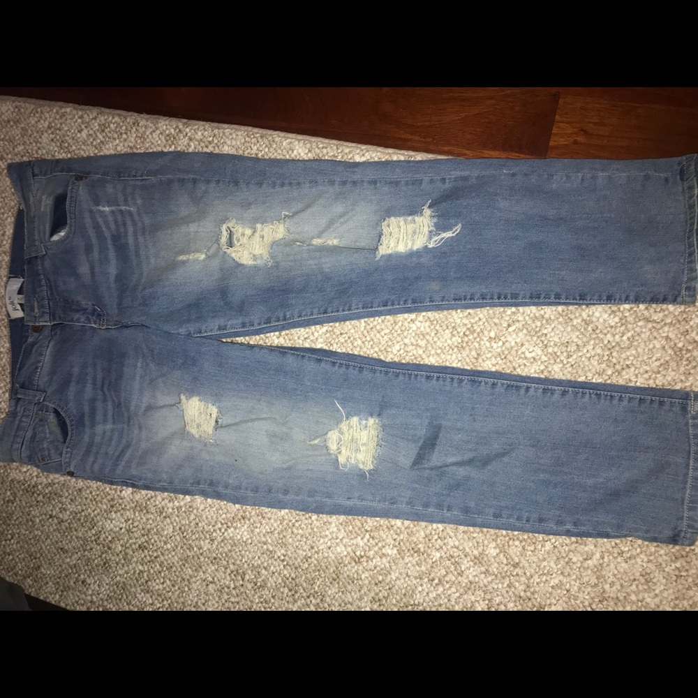 Jolt mom distressed Jeans Size 7
